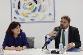 Българска телеграфна агенция - Висше бизнес училище - договор - подписване