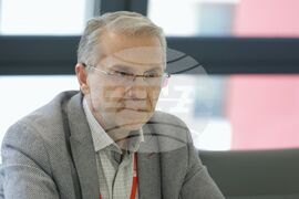 Българска телеграфна агенция - Висше бизнес училище - договор - подписване