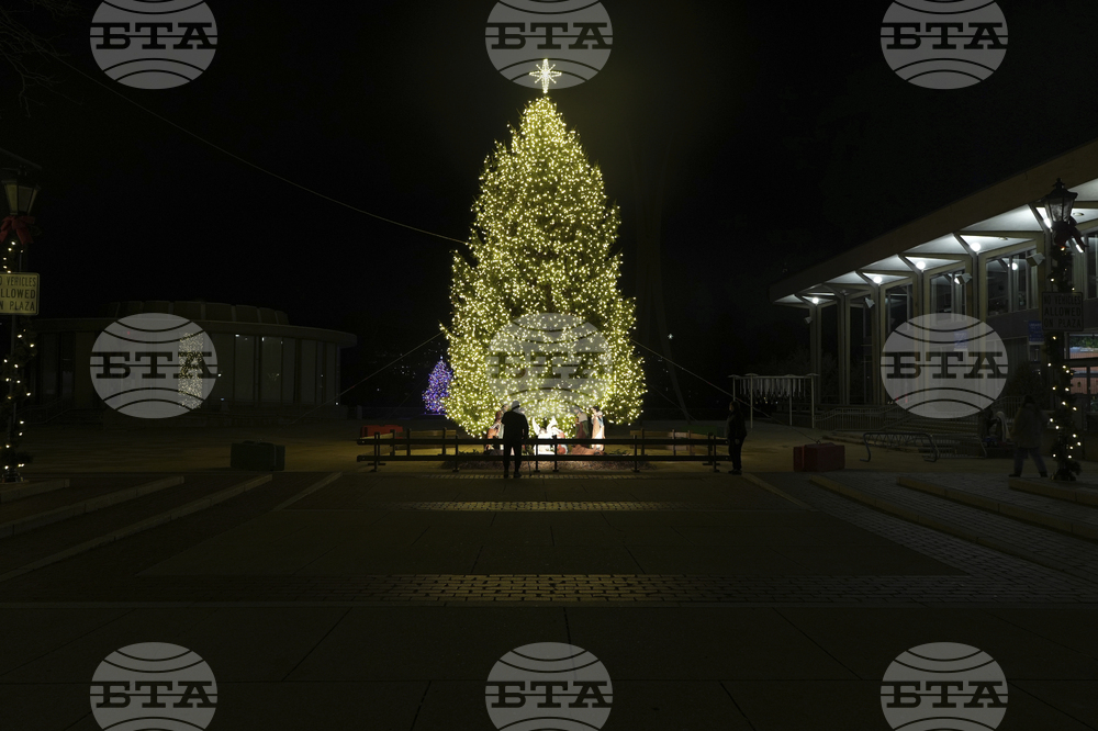 Тръмп обяви Бъдни вечер и 26 декември за празници