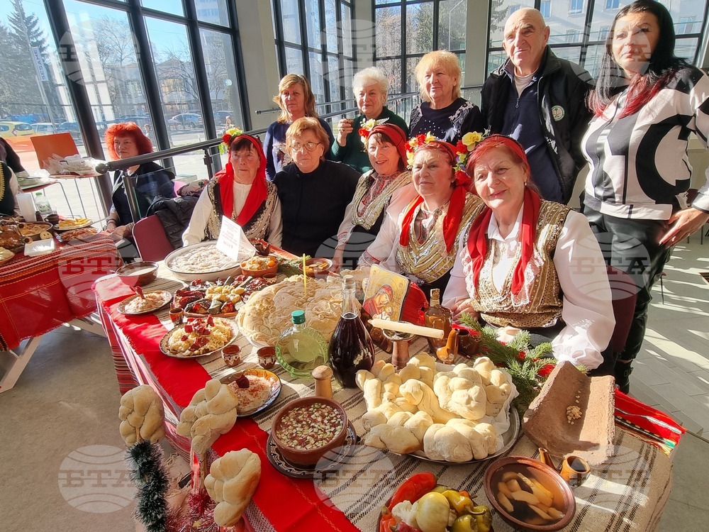 Перник - "Традиционни ястия, напитки и реквизит в българската кухня" - изложба-конкурс