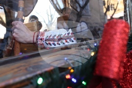 Коледен ретро трамвай