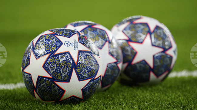 Футболистът на Арсенал Луис Муньос стана най-младият играч в Младежката лига на УЕФА