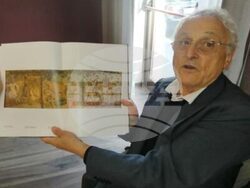 В категория ''Изобразителни изкуства'' награда получи художникът Алцек Мишев.