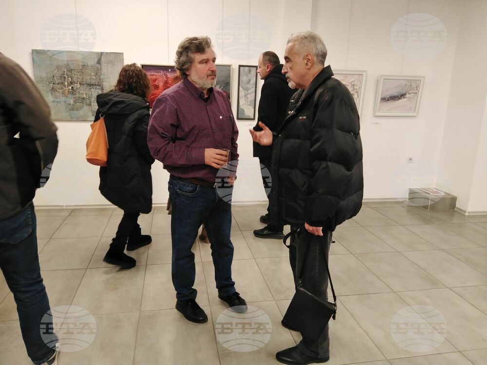 Групата на ямболските художници представи последната си за годината представителна изложба