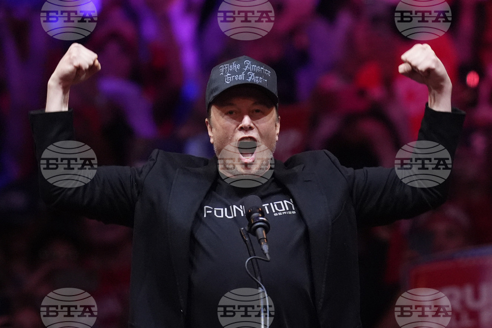 Мъск промени името на профила си в "Екс" с названието на криптовалута, вдъхновено от герой на комикс