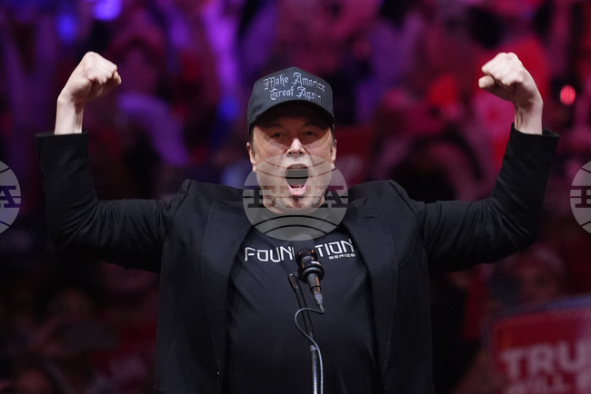 Мъск промени името на профила си в "Екс" с названието на криптовалута, вдъхновено от герой на комикс