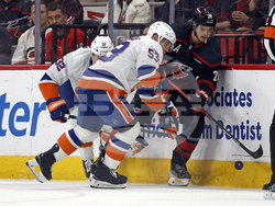 Islanders Hurricanes Hockey