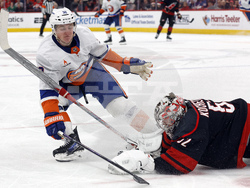 Islanders Hurricanes Hockey