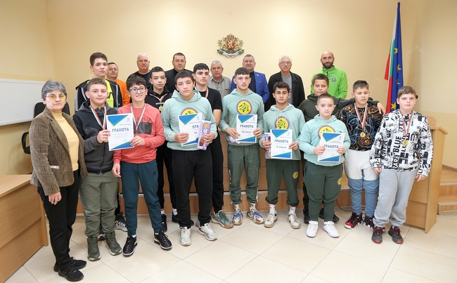 Капитанът на волейболния клуб „Хан Аспарух“ е спортист на община Исперих за 2024 г.