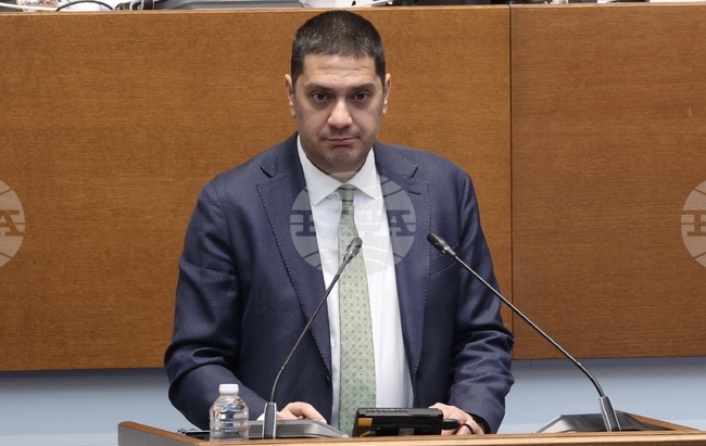 Христо Гаджев отново ще е председател на Комисията по отбрана в Народното събрание