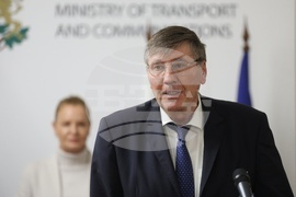 Министерството на транспорта и съобщенията - пощенско-филателни издания