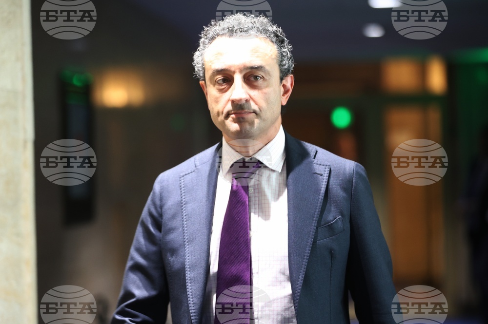 Позиция на Даниел Лорер, народен представител от ПП-ДБ