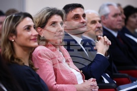 Патентно ведомство - церемония - Златна книга