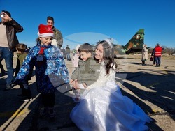 Авиобаза "Безмер" - Дядо Коледа