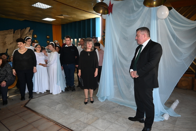 ОА Разград: Областният управител благодари на дневен център „Подай ръка“ за участието им в благотворителен базар