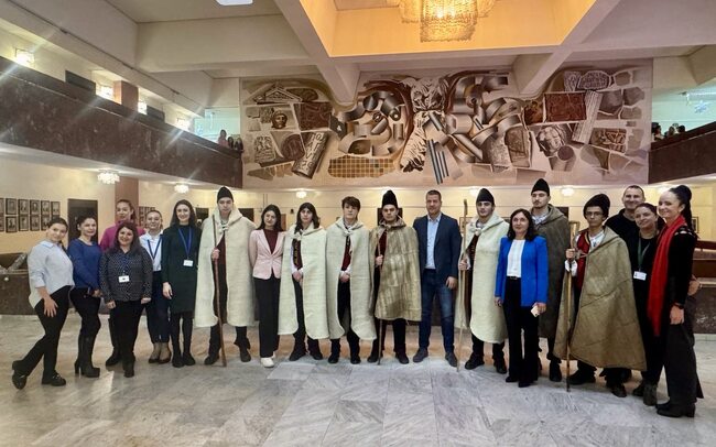 Кметът Живко Тодоров към коледарите: Вие съхранявате традициите и поддържате устоите на нашето общество