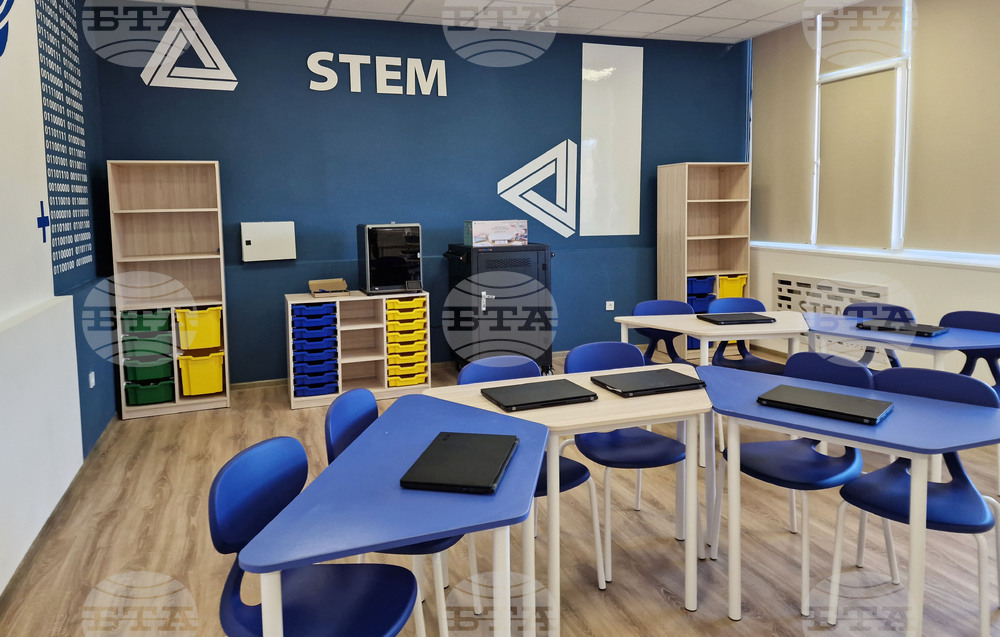 Осем училища в Софийска област са с нови директори