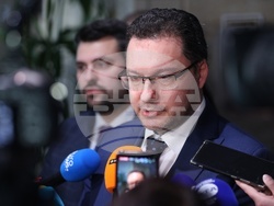 Народно събрание - кулоари - Даниел Митов - брифинг