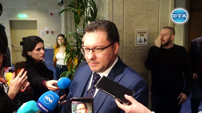 От ГЕРБ-СДС призоваха премиера Димитър Главчев да оттегли Споразумението за сътрудничество в областта на сигурността с Украйна