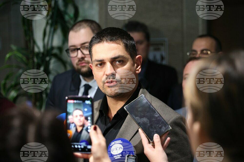 MECh Oppose Military Aid to Ukraine, Party Leader Vasilev Says