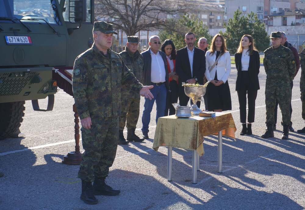 МО: Нова техника за разузнаване бе приета в артилерийския полк в Асеновград