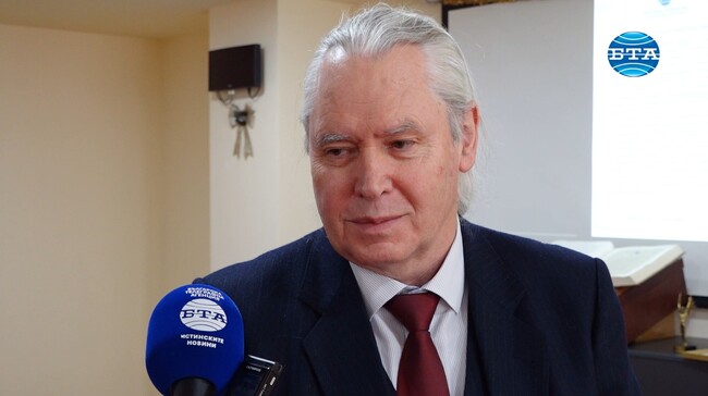 България има потенциал в развитието на индустриалната роботика, каза за БТА проф. д-р инж. Август Иванов, вписан днес в Златната книга на Патентното ведомство