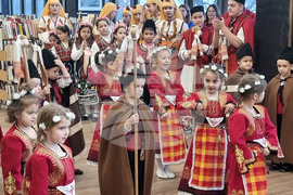 Смолян - Регионална библиотека - Коледно тържество