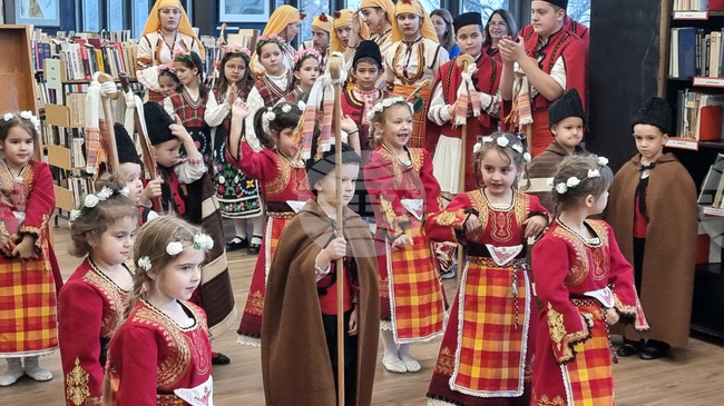 Смолян - Регионална библиотека - Коледно тържество