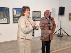 Плевен - коледна изложба - плевенски художници