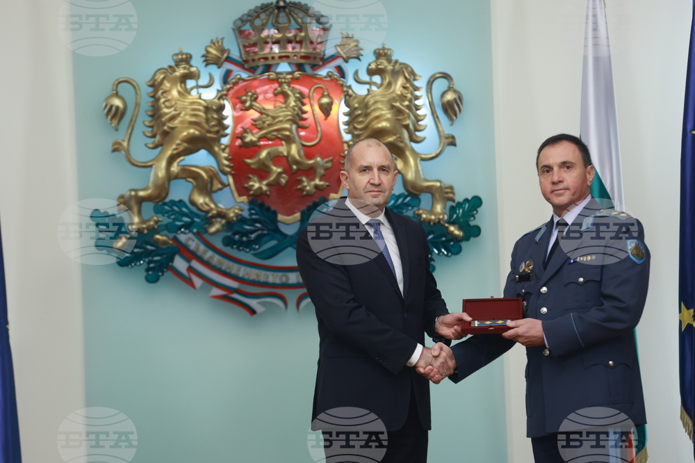 Румен Радев - български военнослужещи - висше офицерско звание