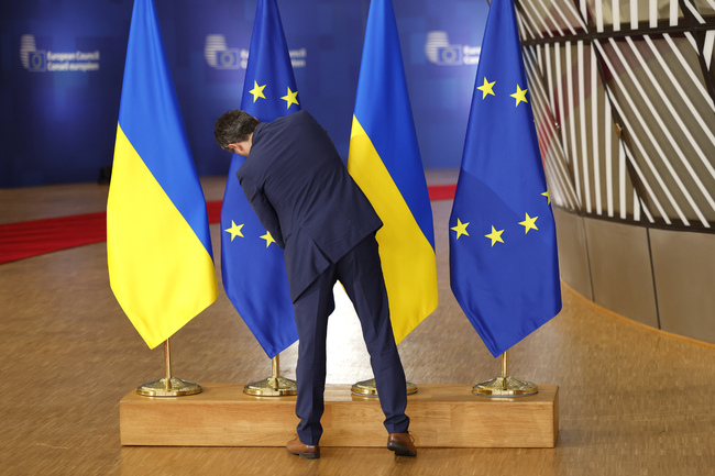 Европейските институции придвижват напред проекта за създаване на трибунал, разследващ руската агресия в Украйна