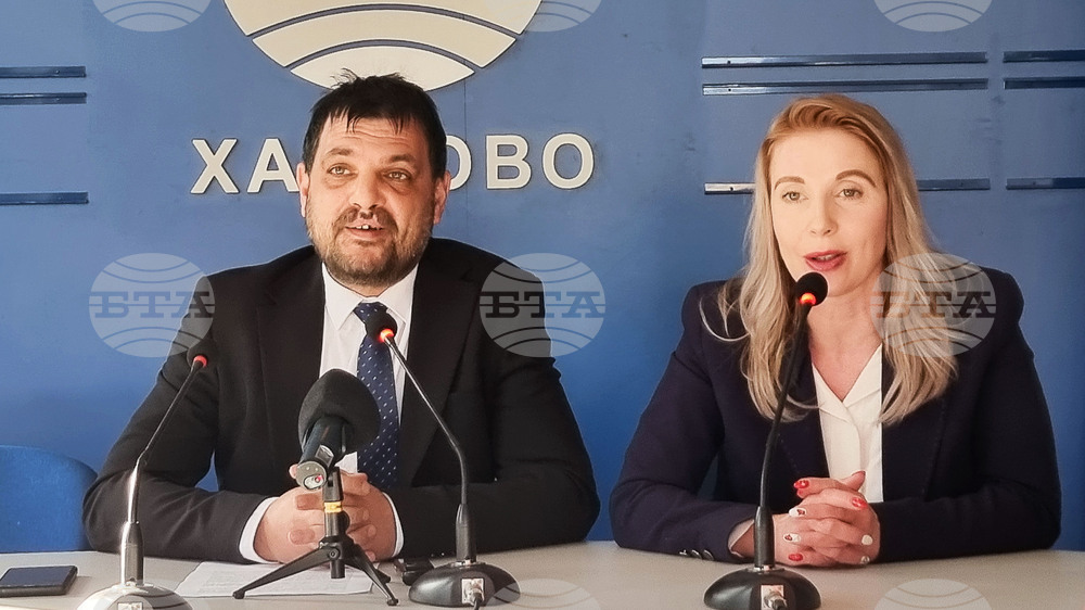 Против сме намесата на чужди НПО в местното самоуправление, заявиха от "Възраждане" в Хасково по повод предстоящо обучение на общинските съветници