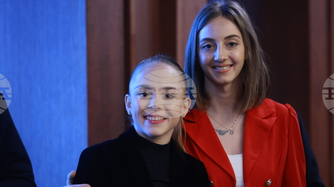 16 български спортисти предоставиха своя екипировка за благотворителния търг „Шампиони и приятели даряват“