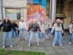 Бургас - училище - графити инициатива