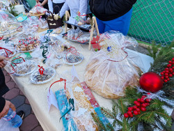 Самоков - Професионална гимназия по туризъм - благотворителен базар