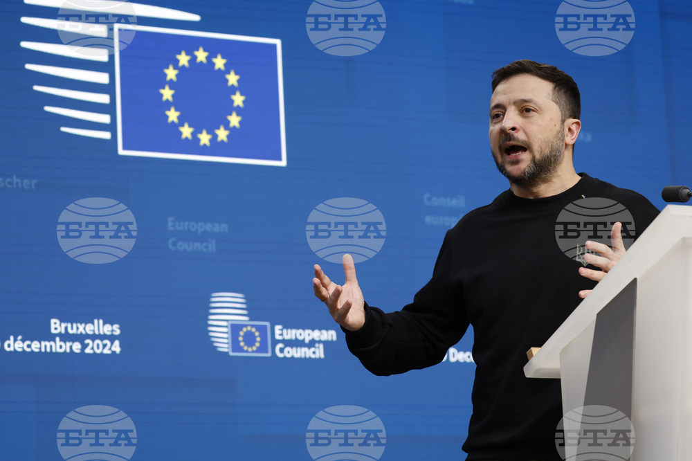 Дроновете компенсират недостига на други оръжия, заяви украинският президент Зеленски
