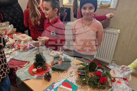 Търговище - Първо ОУ „Христо Ботев“ - коледен базар