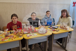 Търговище - Първо ОУ „Христо Ботев“ - коледен базар