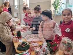 Търговище - Първо ОУ „Христо Ботев“ - коледен базар