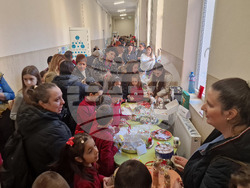 Търговище - Първо ОУ „Христо Ботев“ - коледен базар