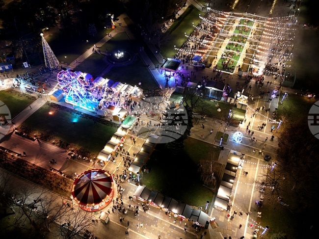 Празничното пазаруване ще бъде ориентирано към подаряване на пълноценни преживявания, показва международно проучване