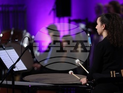 НДК - „Коледа" - концерт