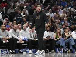 Clippers Mavericks Basketball