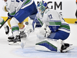 Canucks Golden Knights Hockey
