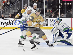 Canucks Golden Knights Hockey
