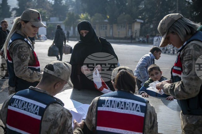 Над 550 души са задържани от турската полиция при операция срещу нелегалната миграция и трафика на хора 