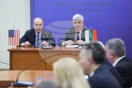 АЕЦ „Козлодуй" - „Уестингхаус Електрик Къмпани" - договор - подписване