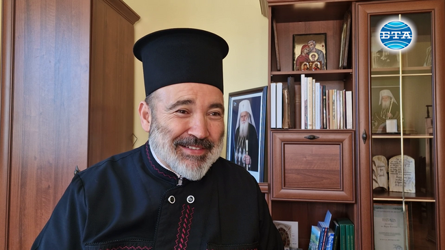 Според поверие в Самоковско е от изключителна важност кой пръв ще пристъпи прага на християнския дом на Игнажден, каза отец Михаил