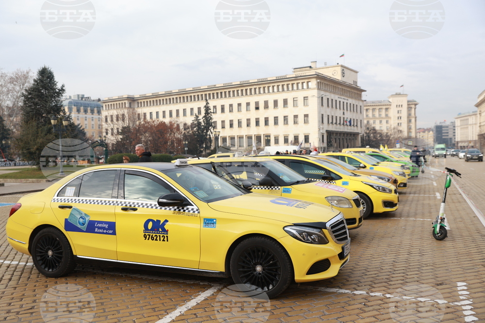 Таксиметрови шофьори  - протест