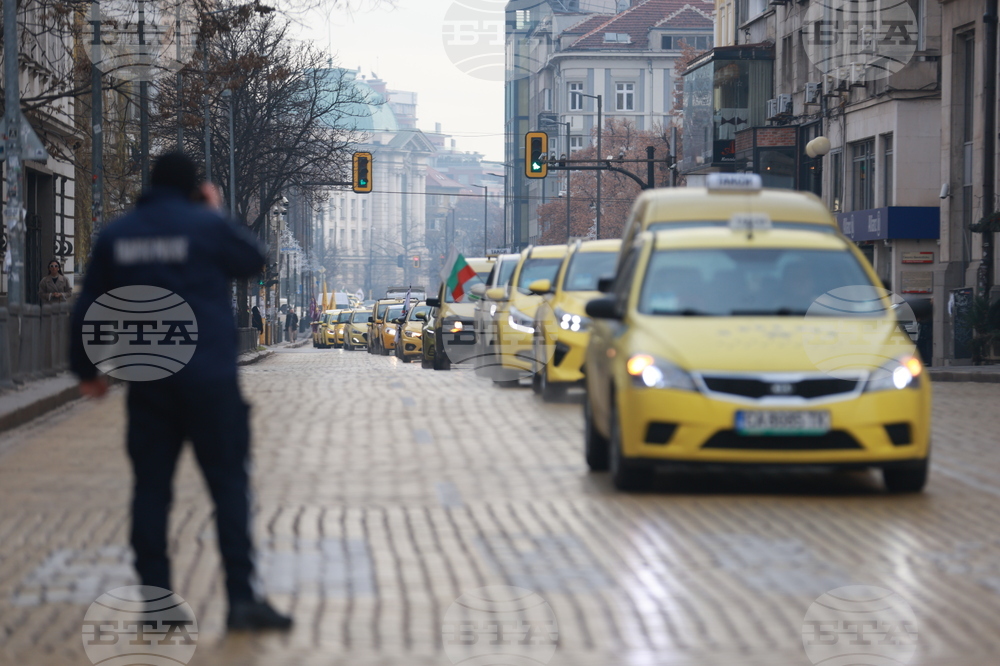 Таксиметрови шофьори  - протест